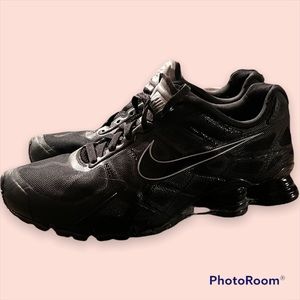 Mens Nike shox sneakers